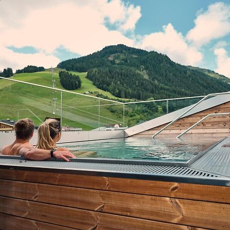 Hotel Hasenauer 4 Sterne Superior Saalbach-Hinterglemm Exterior foto