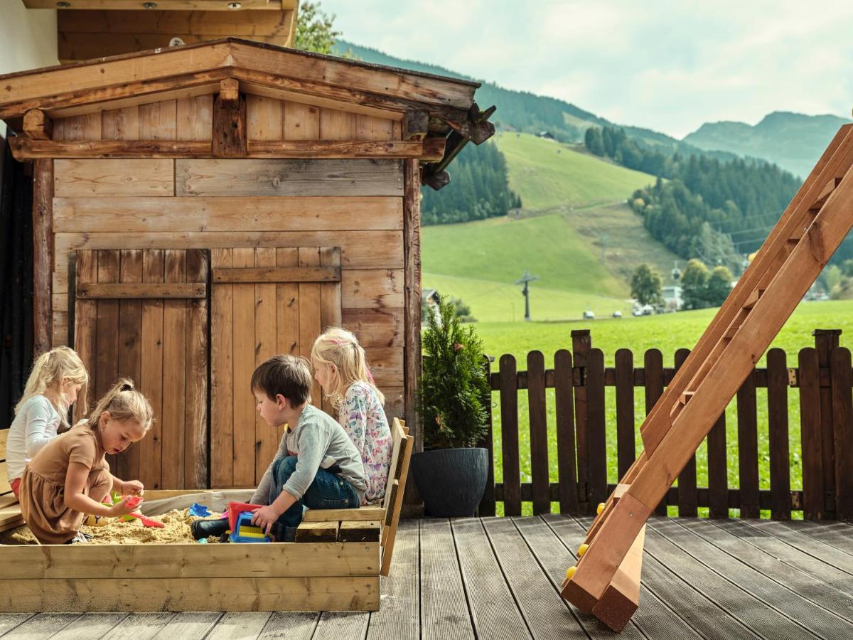 Hotel Hasenauer 4 Sterne Superior Saalbach-Hinterglemm Exterior foto