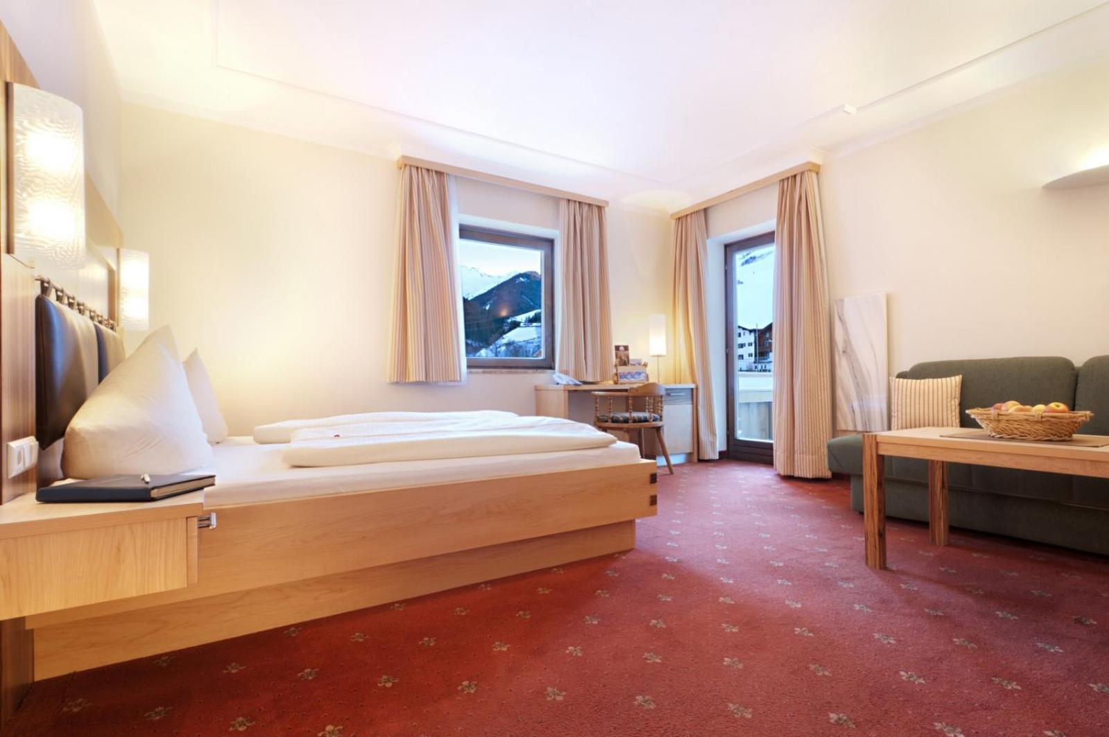 Hotel Hasenauer 4 Sterne Superior Saalbach-Hinterglemm Quarto foto