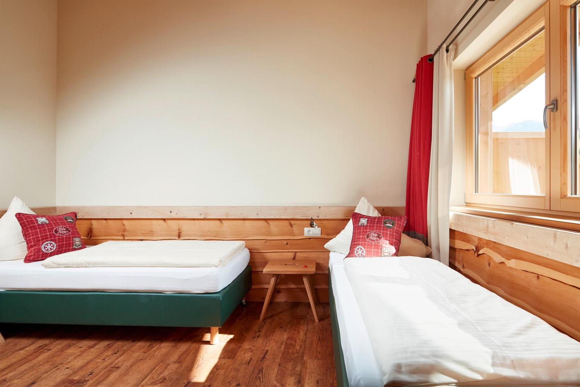 Hotel Hasenauer 4 Sterne Superior Saalbach-Hinterglemm Quarto foto